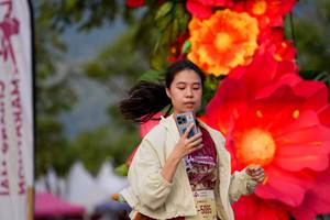 BIB: 
                            <button type="button" onclick="openModal(27889939)" class="btn btn-primary btn-sm float-right btn-popup" data-toggle="modal" data-target=".modal-high-quality">
                        <i class="fas fa-shopping-cart"></i> Add to Cart
                    </button>
                                            <button type="button" onclick="isThisMe(27889939, true)" class="btn btn-success btn-sm float-right btn-popup btn-isme hidden" data-toggle="tooltip" data-placement="bottom" title="นี่คือรูปของคุณใช่ไหม คลิกที่นี่เพื่อเอาเข้าอัลบั้ม">
                        <i class="fas fa-plus"></i> Add to album
                    </button>
                    <button type="button" onclick="isThisMe(27889939, false)" class="btn btn-warning btn-sm float-right btn-popup btn-isnotme hidden">
                        <i class="fas fa-ban"></i> Remove from album
                    </button>